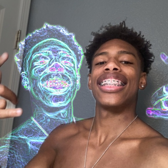 Profile Picture of Jalen Foster (@getloosejay) on Poshmark