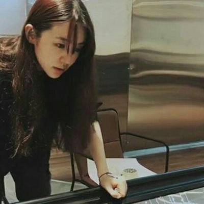 Profile Picture of YOON EUNHYE (@y1003_grace) on Twitter