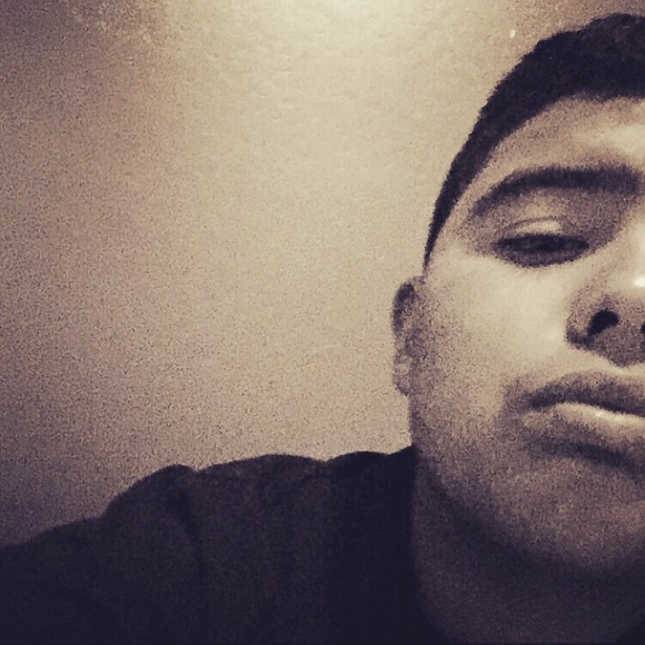 Profile Picture of Eric Ramirez (@turnt_eric) on Poshmark