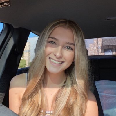 Profile Picture of Elizabeth Sanders. (@beth1419) on Twitter