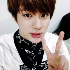 Profile Picture of fã dos maiores (@convrshigh) on Tiktok