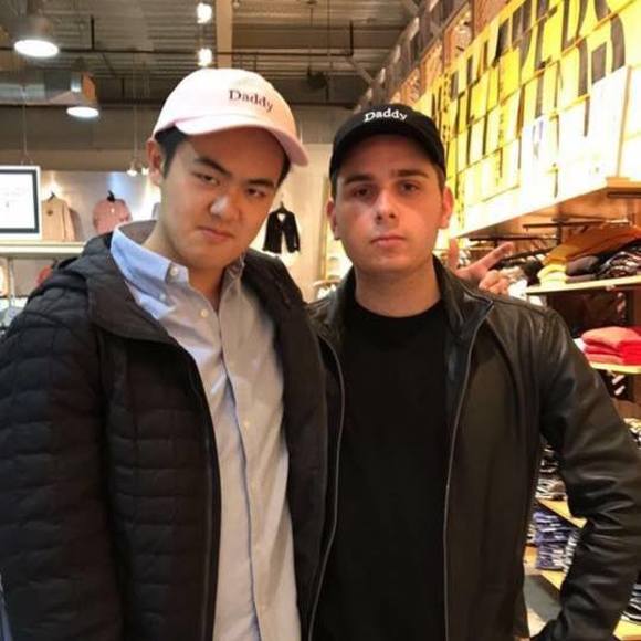 Profile Picture of Alex Van der heijden (@e4r6h3) on Poshmark