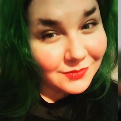 Profile Picture of Capt. Grace O'Malley (@octoberesque) on Twitter