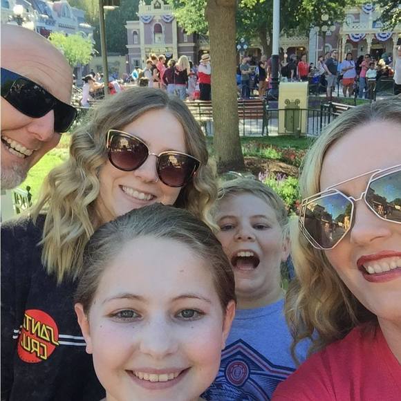 Profile Picture of Jennifer Williams-mcbeath (@jenniferwill840) on Poshmark