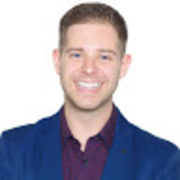 Profile Picture of Sean Snow (@snowsean) on Poshmark