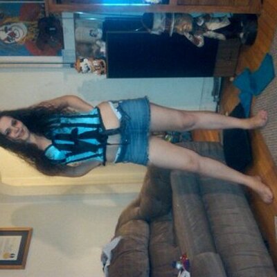 Profile Picture of Jess & Chris Waits (@LilMsLetteWaits) on Twitter