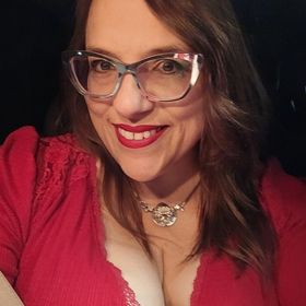 Profile Picture of Emily Wagner Clauson (@emilysrose) on Pinterest