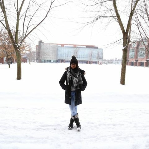 Profile Picture of Binita Patel (@binitapatel123) on Poshmark