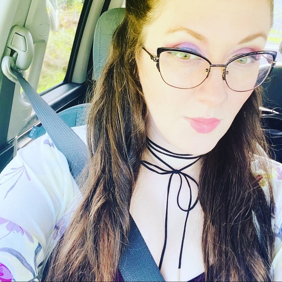 Jen Maslany - Poshmark Profile Picture of Jen Maslany (@jenmaslany) on Poshmark