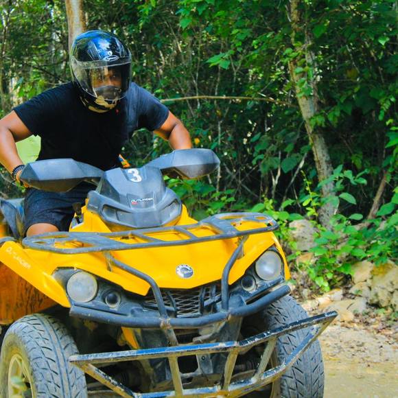 Profile Picture of Joe Mayes (@jo084194) on Poshmark