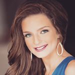 Profile Picture of julia hobbs (@jh__makeup_) on Instagram