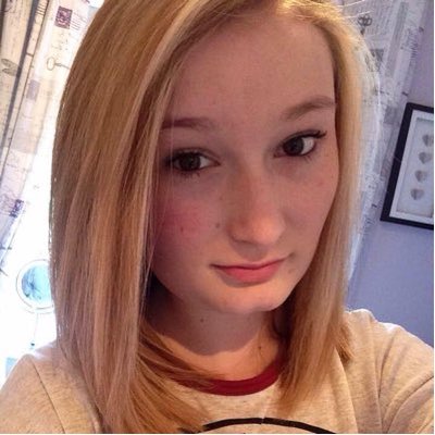 Profile Picture of Jessica Toon (@the_bookworm1) on Twitter