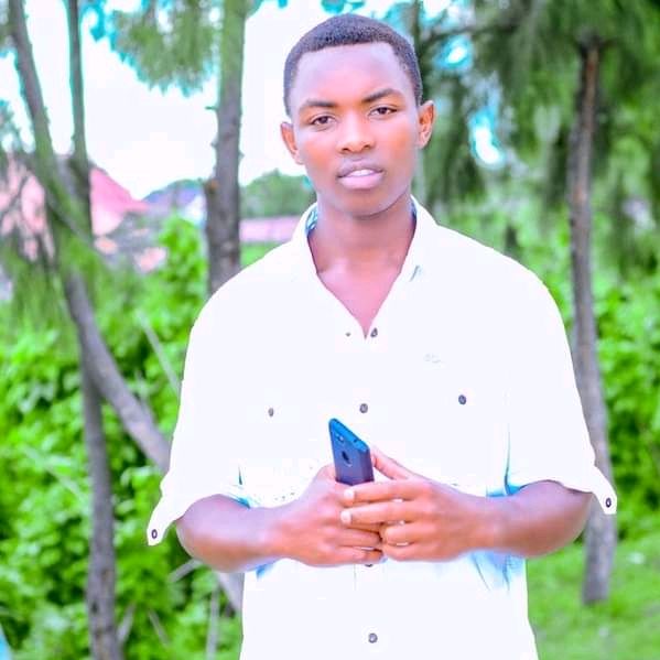 Profile Picture of Elie_Swift (@elie_swift) on Tiktok