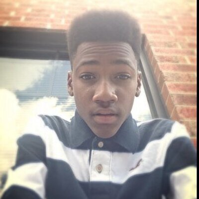 Profile Picture of Devin Hilliard (@SkinnyNigga_15) on Twitter
