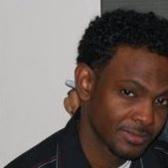 Profile Picture of Gary Graham (@twogez) on Poshmark