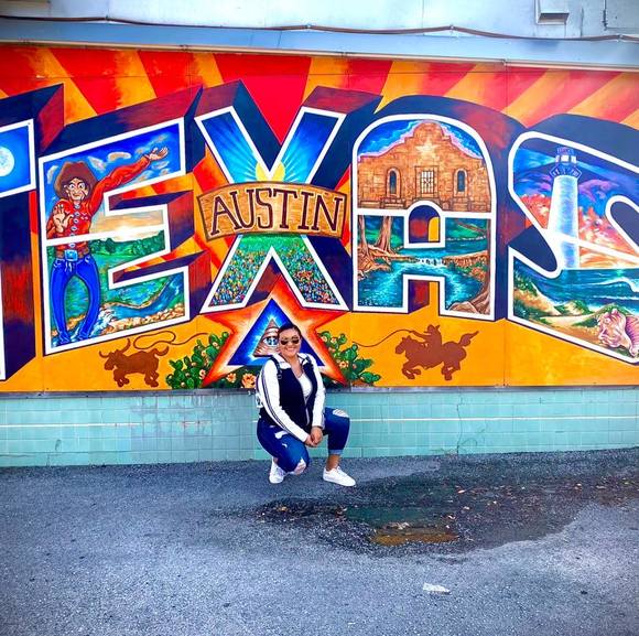 Profile Picture of Joyce Lin (@jocelyncali92) on Poshmark