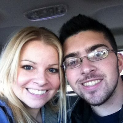 Profile Picture of Lynsey Moore (@Lynseynuggtoe5) on Twitter