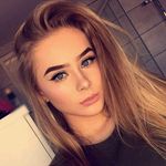 Profile Picture of Julianne Stevenson (@julianne_stevenson) on Instagram
