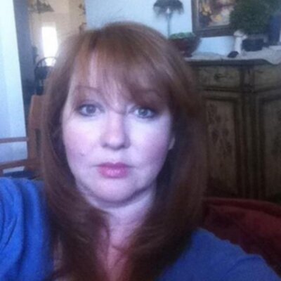 Profile Picture of Danette Snyder (@Held05) on Twitter