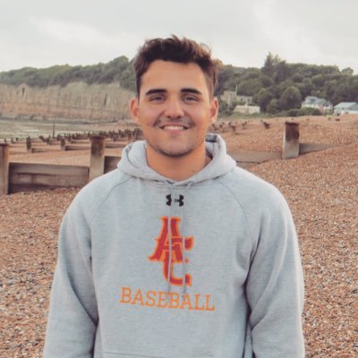 Profile Picture of Michael Chung (@ChungSauce) on Twitter