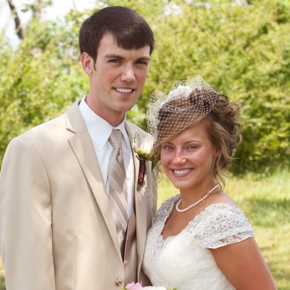 Profile Picture of Chelsea Selvage (@cselvage13) on Poshmark