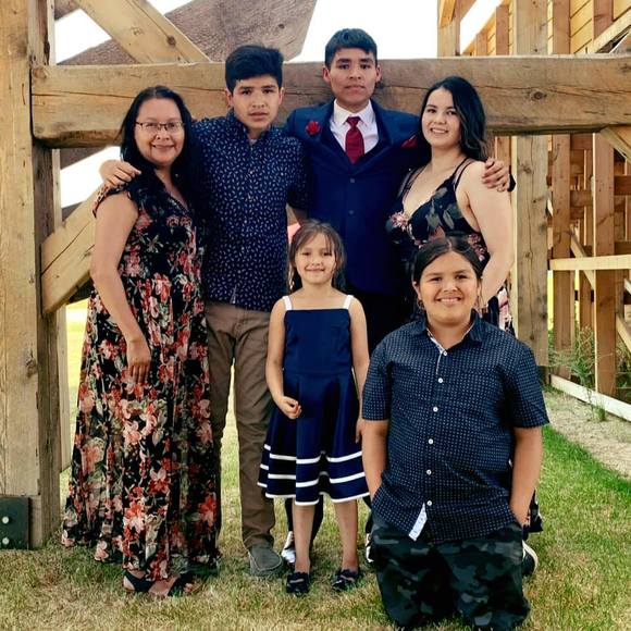 Profile Picture of Amy Mckay (@aimdawn) on Poshmark