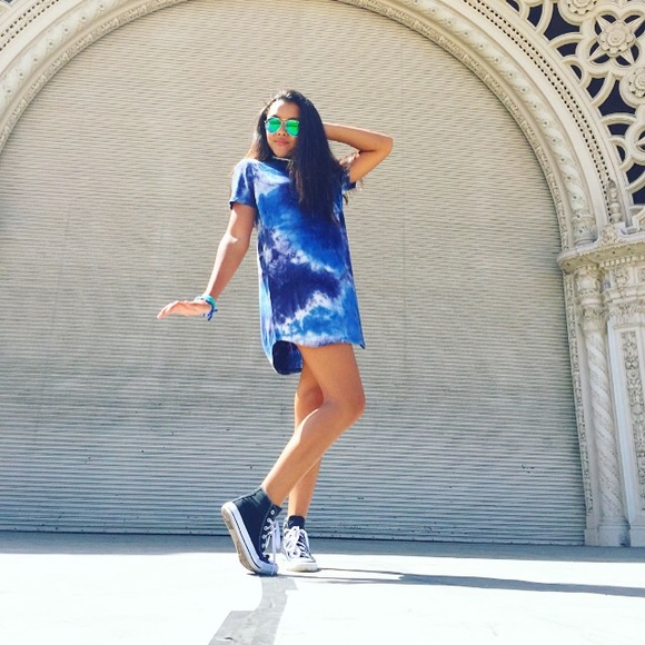 Profile Picture of Malia Otake (@alohasells) on Poshmark
