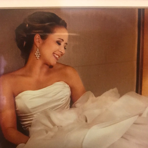 Profile Picture of Danielle Bedford (@d_bedford22) on Poshmark