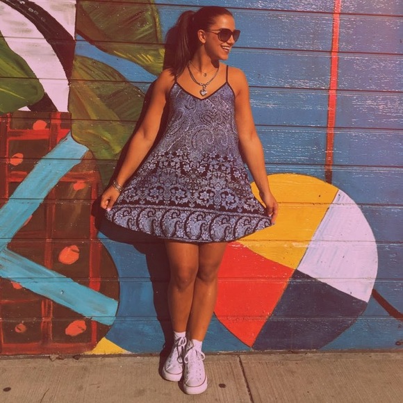 Profile Picture of Jaclyn Favale (@jaclynfavale) on Poshmark