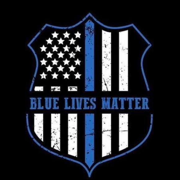 Profile Picture of Joshua Spilker (@joshuaspilker) on Poshmark