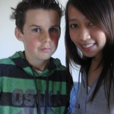 Profile Picture of Scott Russell (@midget434) on Twitter