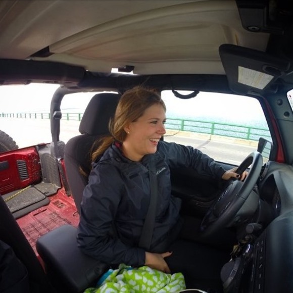 Profile Picture of Mackenzie Bidinger (@macmbid) on Poshmark