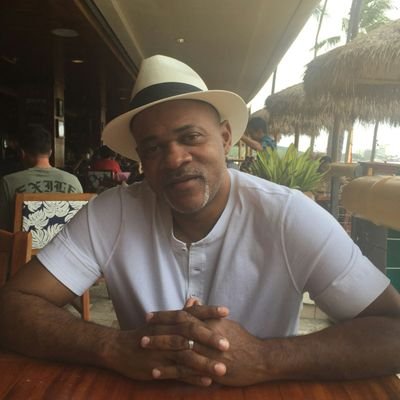 Profile Picture of Cliff Davis (@primavera634) on Twitter