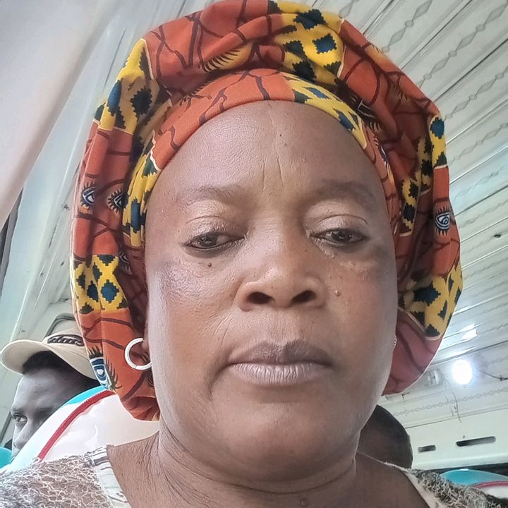 Profile Picture of Monique Bron (@moniquebron113) on Tiktok