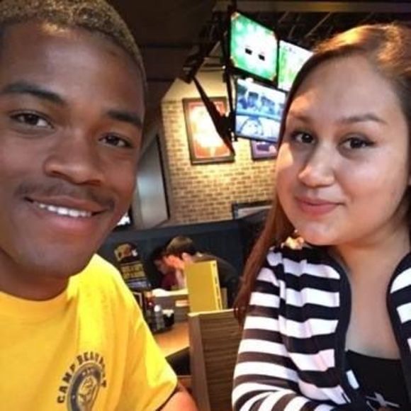 Profile Picture of Stephanie Valsin (@dmorales119) on Poshmark