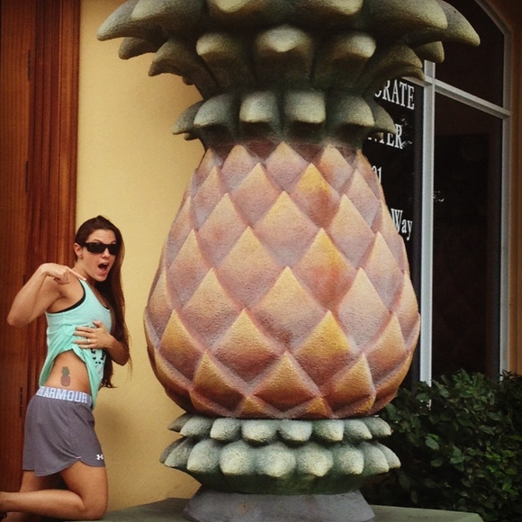 Profile Picture of Kristin Trotta (@ki_trotta) on Poshmark