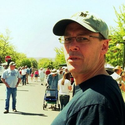 Profile Picture of Chris Whitsett (@UncleBabyChris) on Twitter