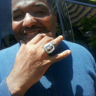 Profile Picture of Alonzo Grant III (@azo3) on Twitter
