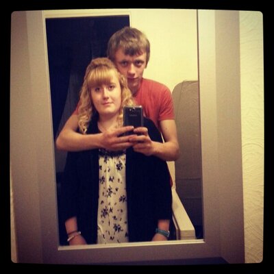 Profile Picture of Carly Emery (@carls1660) on Twitter