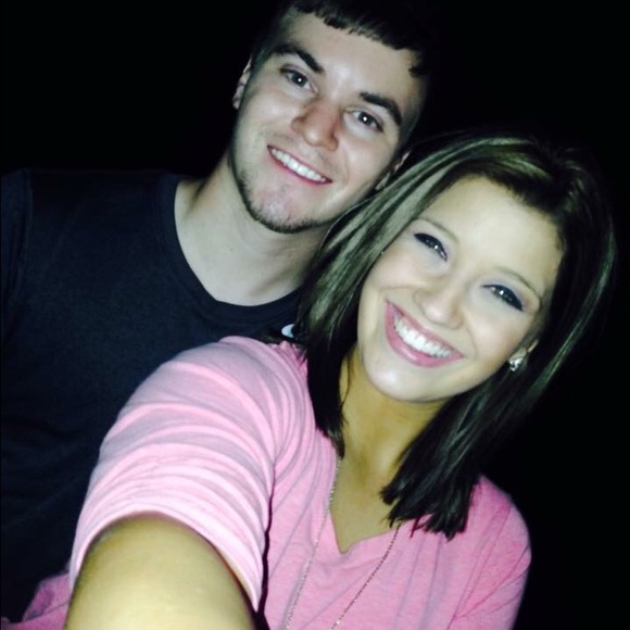 Profile Picture of Braylie Condra (@brayliec03) on Poshmark