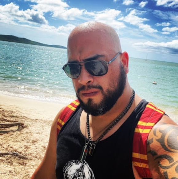 Profile Picture of Ivan Luis (@luisalpha1989) on Poshmark