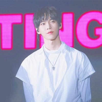 Profile Picture of Mako( アカウント移行 ) (@nct_mark18) on Twitter