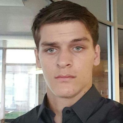 Profile Picture of Max Hunter Jordan (@MaxHeadHunter) on Twitter