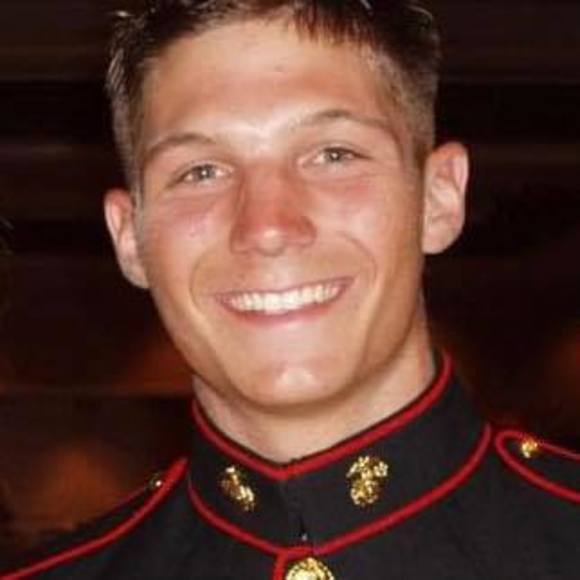 Profile Picture of Mark Raymond (@jeckakmark) on Poshmark