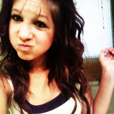 Profile Picture of Whitney Farrell (@whitnastyy3) on Twitter