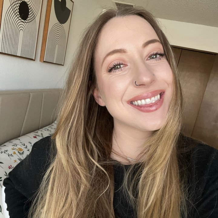 Profile Picture of Michelle Hanks (@hankypanky003) on Tiktok