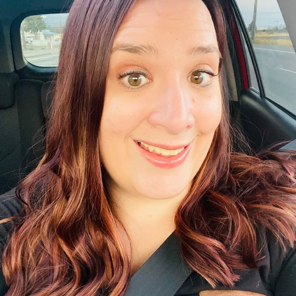 Profile Picture of Jessica Abbott (@jrabbott5888) on Poshmark