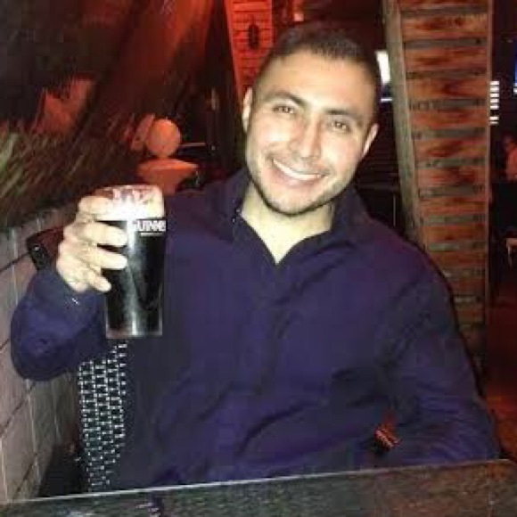 Profile Picture of Albert Moreno (@amoreno_84) on Poshmark