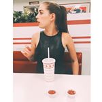 Profile Picture of F L O R E N C E • T R O W E R (@flotrower) on Instagram