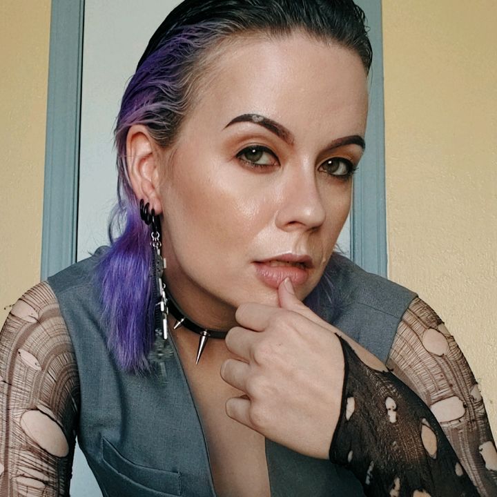 Profile Picture of Robin Smith(erini) (@robinsmitherini) on Tiktok